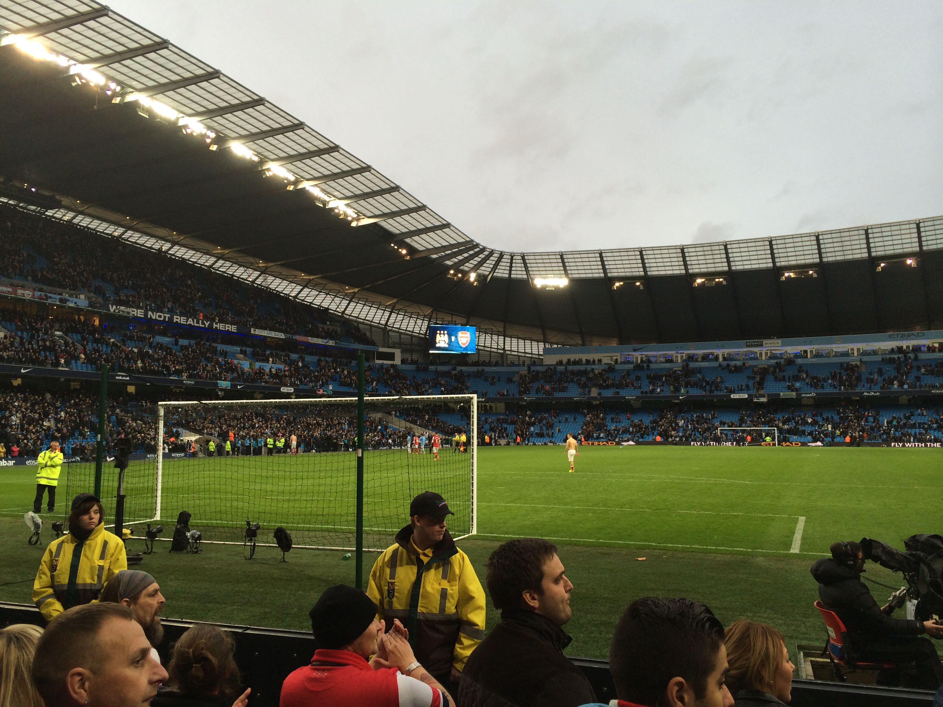 红牌更是让 红牌更是让