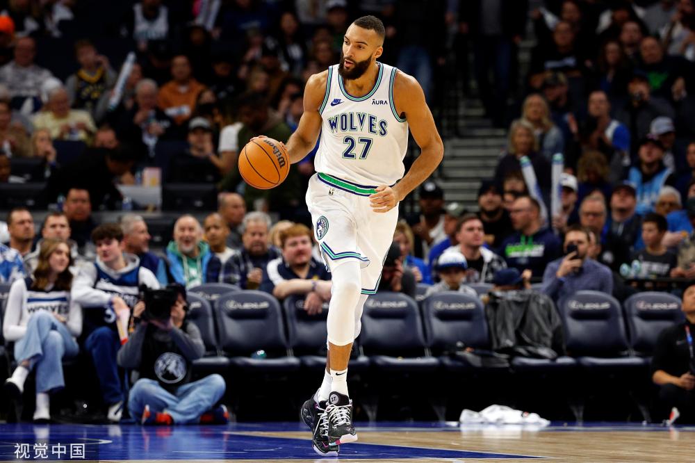 而作为队长 而作为队长